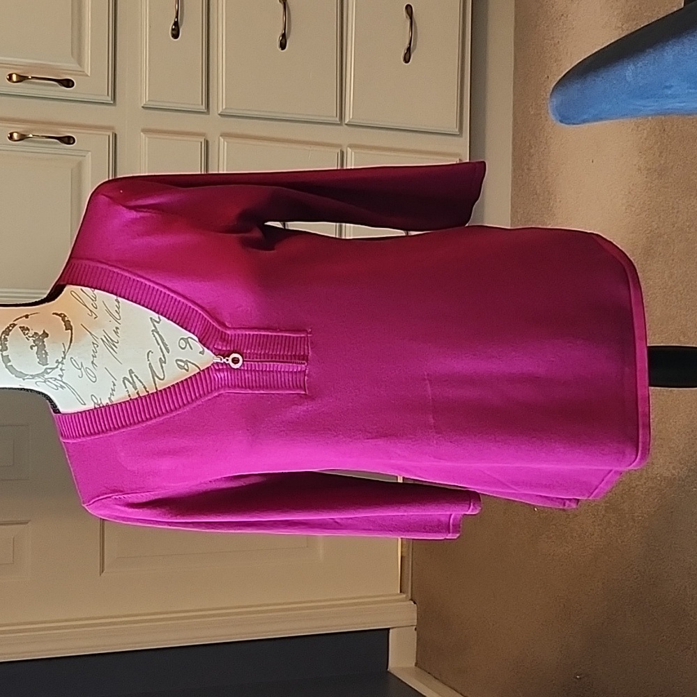 Cable & Gauge Magenta Tunic Sweater